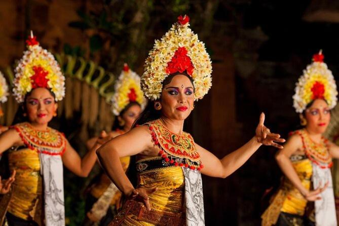 Saren Kauh Ubud Palaceॐ Extérieur photo